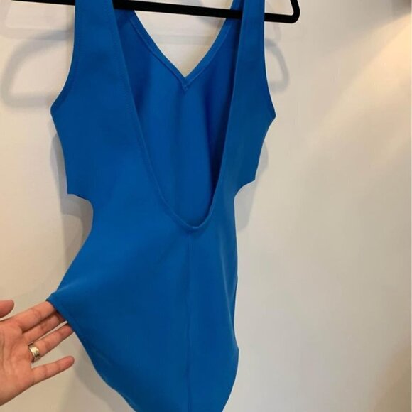 Venus neoprene swimsuit. Size 14. Cobalt blue. Cut out sides. Thick belt. New! - Picture 8 of 9